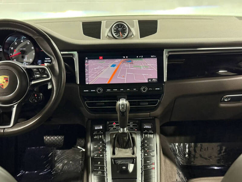 2019 Porsche Macan S