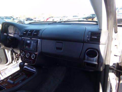 2003 Mercedes-Benz M-Class ML 320