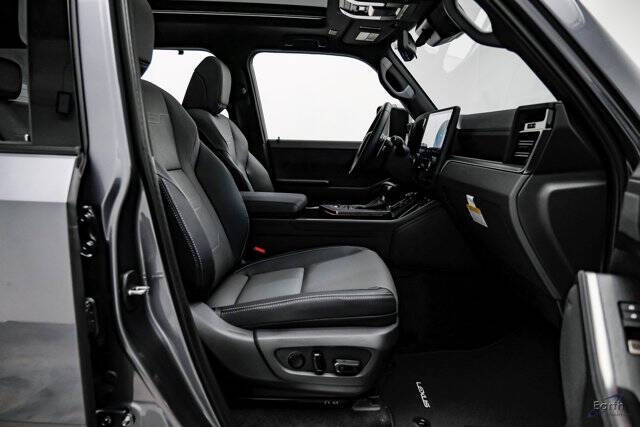 2025 Lexus GX 550 Luxury+