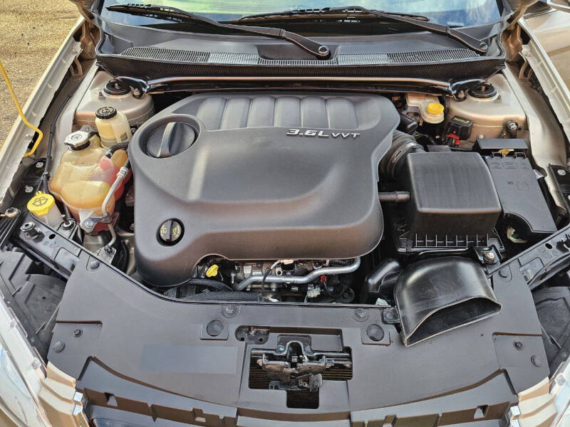 2014 Chrysler 200 Limited