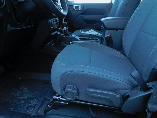 2025 Jeep Wrangler Sport S 4xe