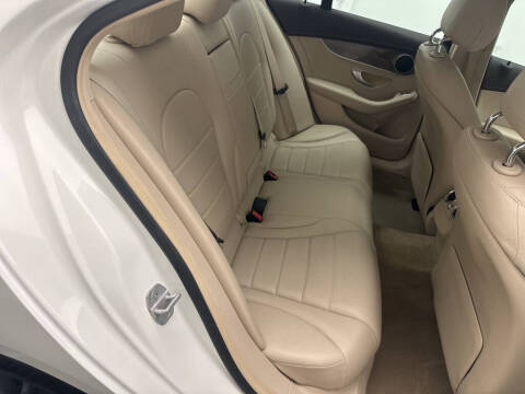 2015 Mercedes-Benz C-Class C 300