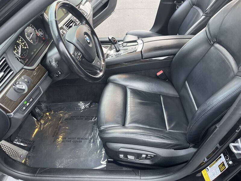 2013 BMW 7 Series 750i