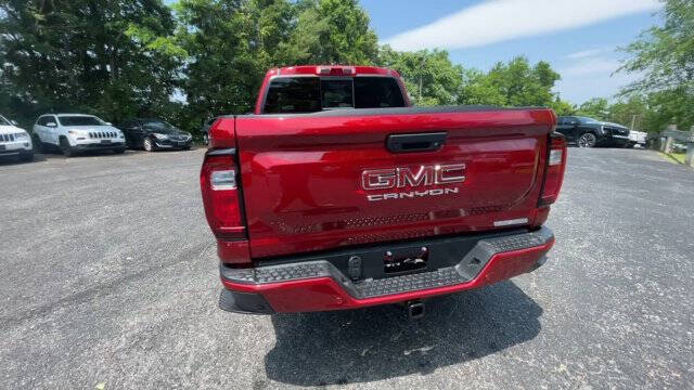 2025 GMC Canyon Elevation