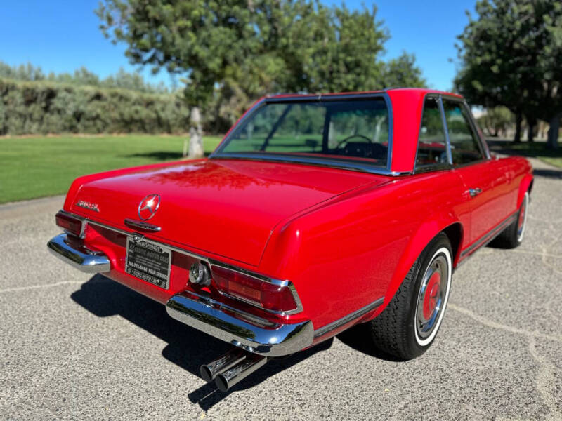 1968 Mercedes-Benz 280-Class