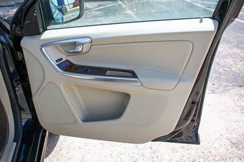 2015 Volvo XC60 3.2 Platinum