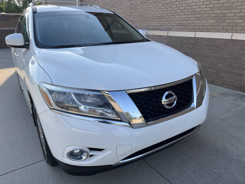 2015 Nissan Pathfinder SV