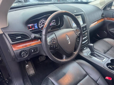 2014 Lincoln MKT Ecoboost