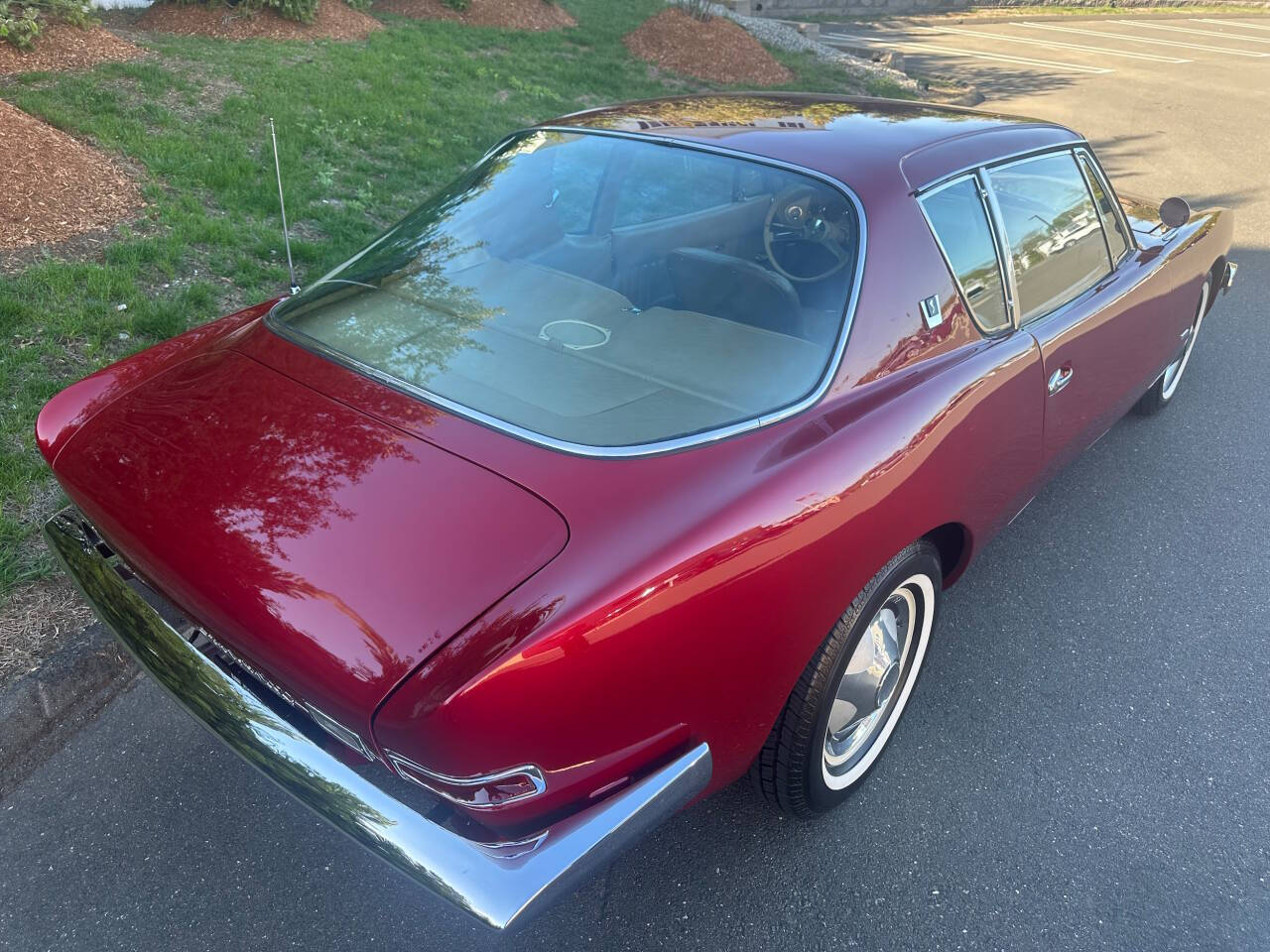 1963 Studebaker Avanti 11