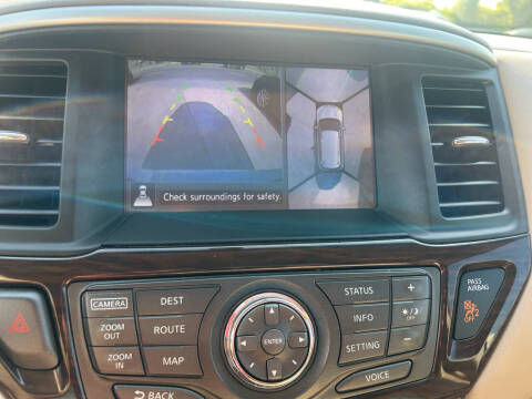 2014 Nissan Pathfinder Platinum