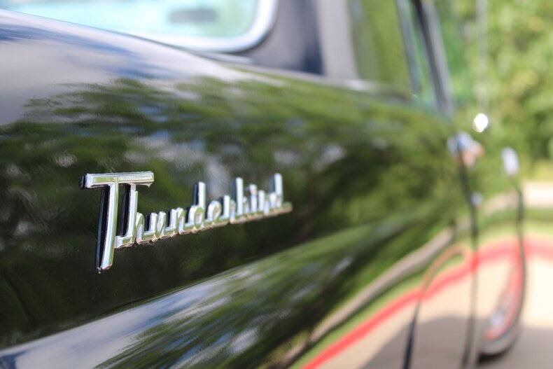1956 Ford Thunderbird