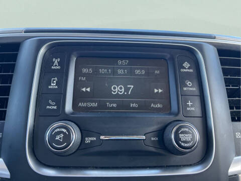 2019 RAM 1500 Classic SLT