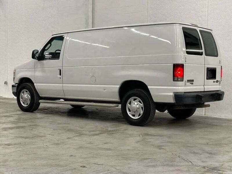 2014 Ford E-Series E-250