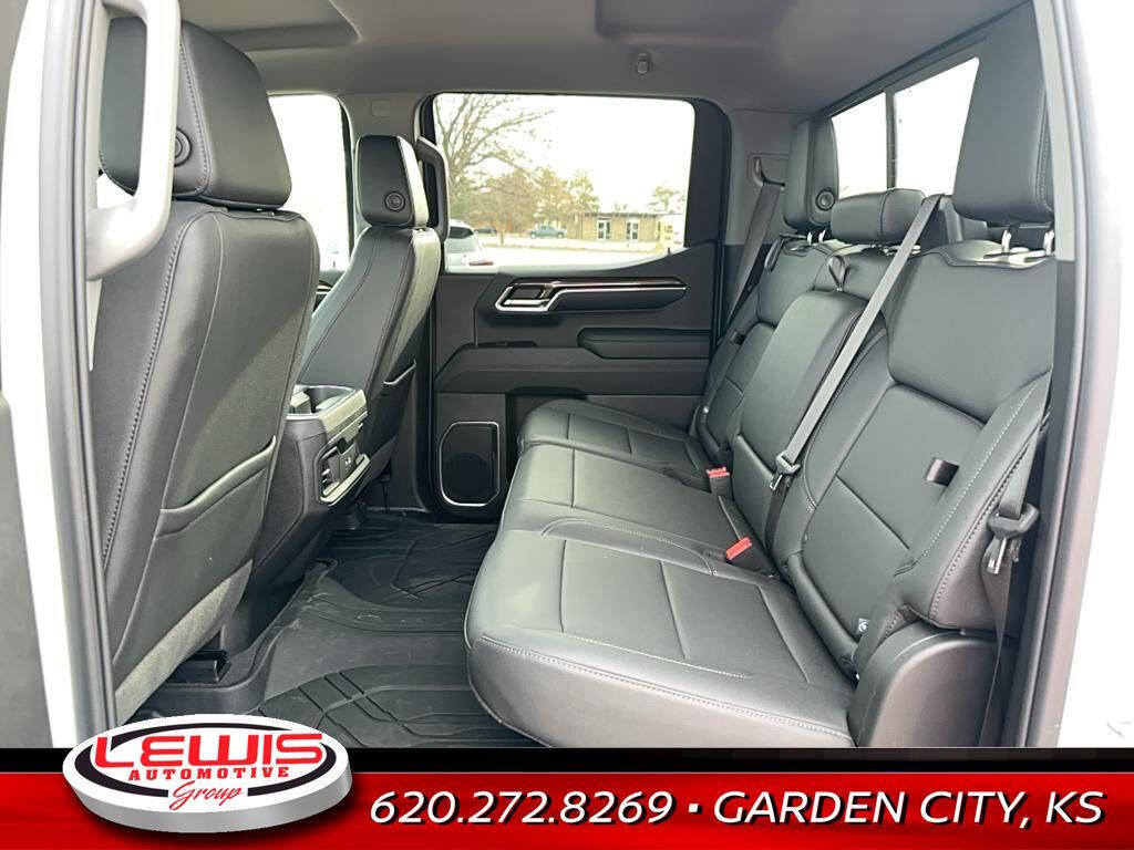 2024 Chevrolet Silverado 1500 for sale at Lewis Chevrolet of Garden City in Garden City, KS