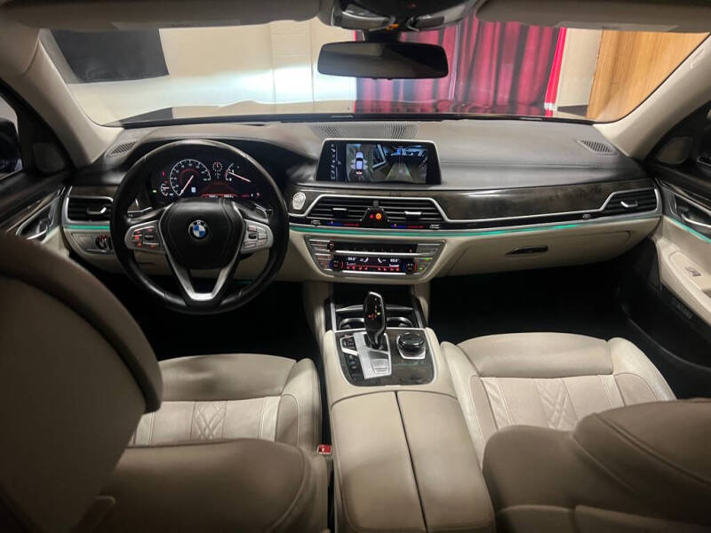 2016 BMW 7 Series 740i