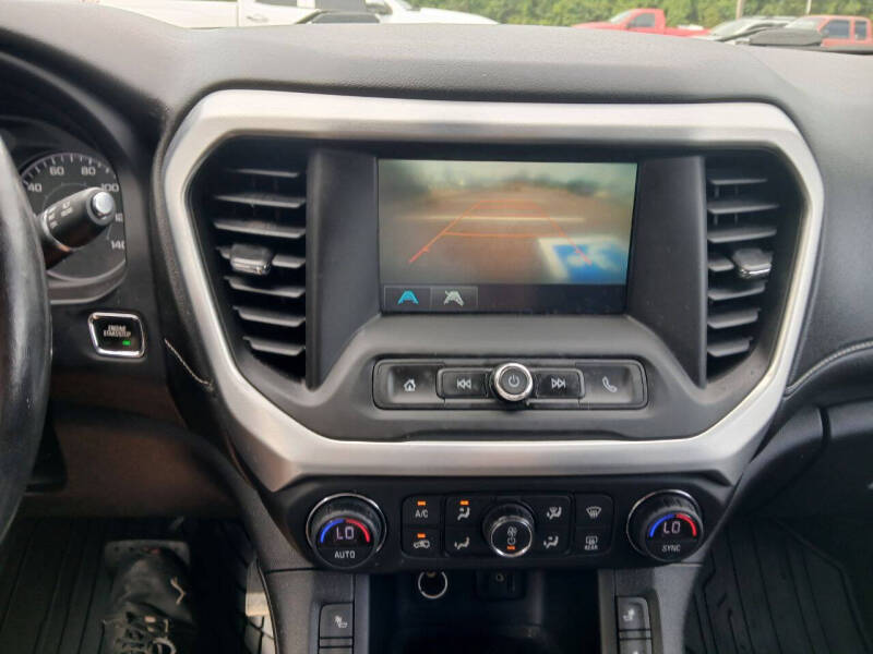 2018 GMC Acadia SLE-2