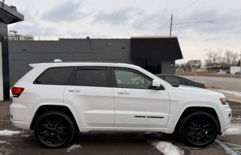 2017 Jeep Grand Cherokee Altitude