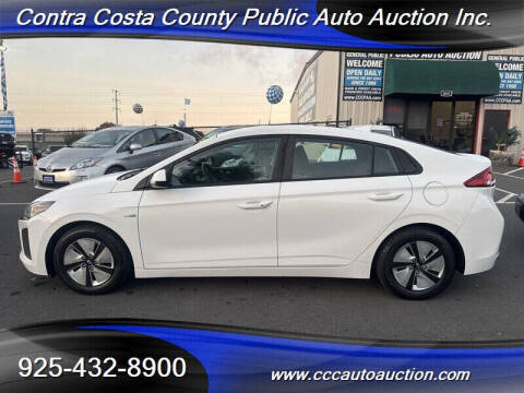 2019 Hyundai Ioniq Hybrid Blue