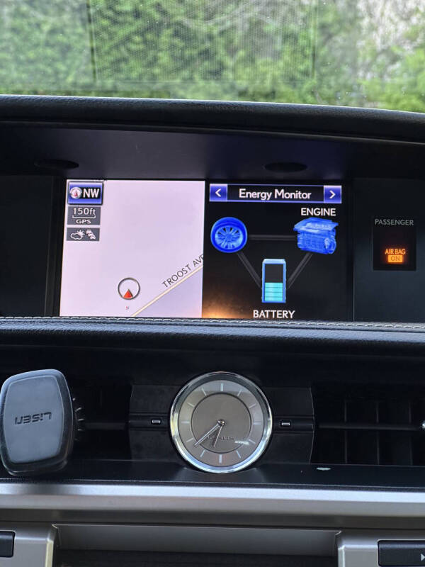 2013 Lexus ES 300h