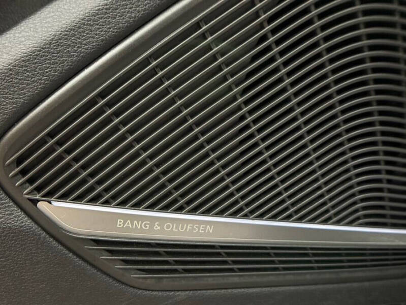 2024 Audi A4 quattro S line Prem Plus 45 TFSI