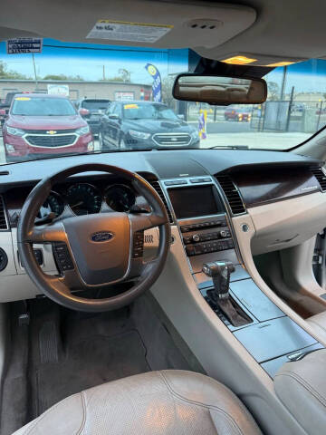 2010 Ford Taurus Limited