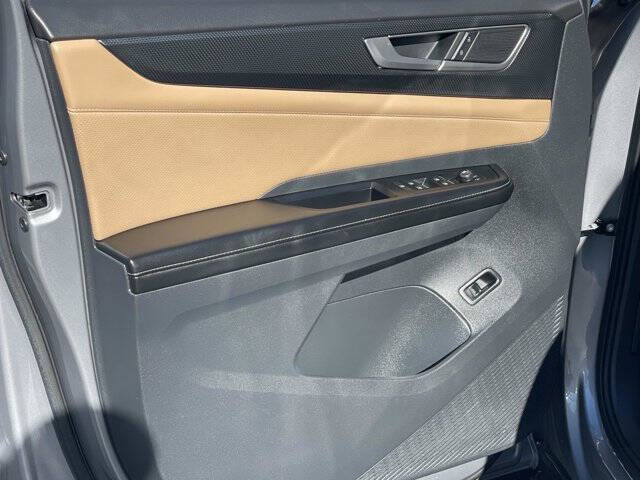 2024 Volkswagen Atlas Cross Sport SEL R-Line 4Motion