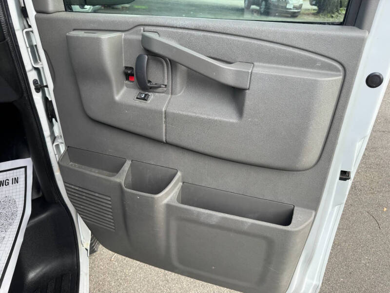 2016 Chevrolet Express 2500