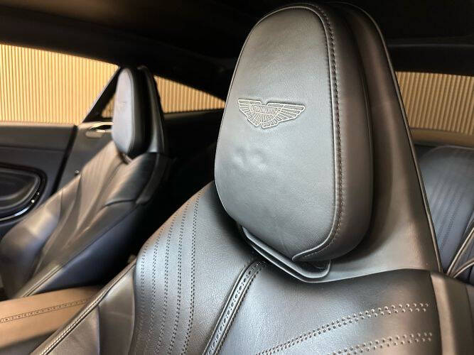 2017 Aston Martin DB11