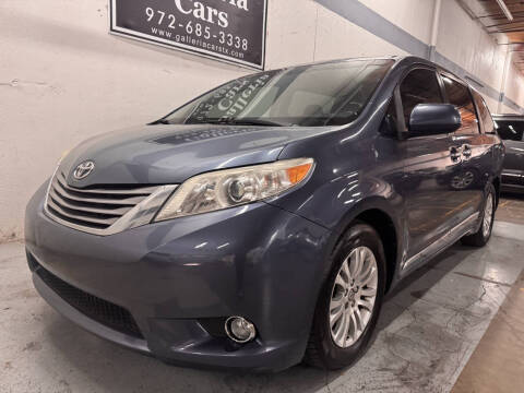 2016 Toyota Sienna XLE Premium 8-Passenger