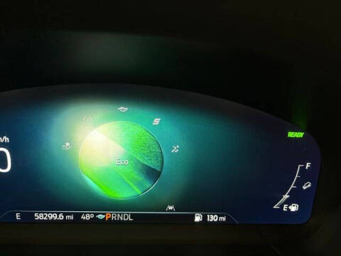 2022 Ford Escape Hybrid SEL