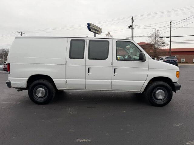2006 Ford E-Series E-250