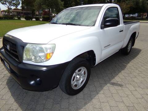 2005 Toyota Tacoma for sale at Family Truck and Auto in Oakdale CA