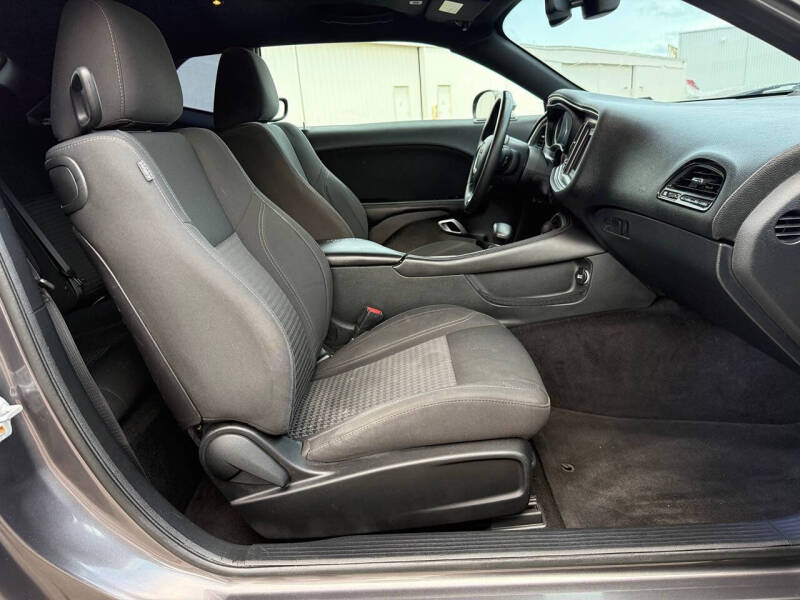 2018 Dodge Challenger SXT