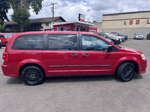 2013 Dodge Grand Caravan SE