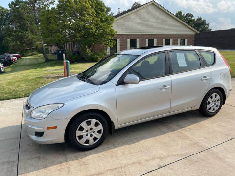 2010 Hyundai Elantra Touring for sale at Renaissance Auto Network in Warrensville Heights OH