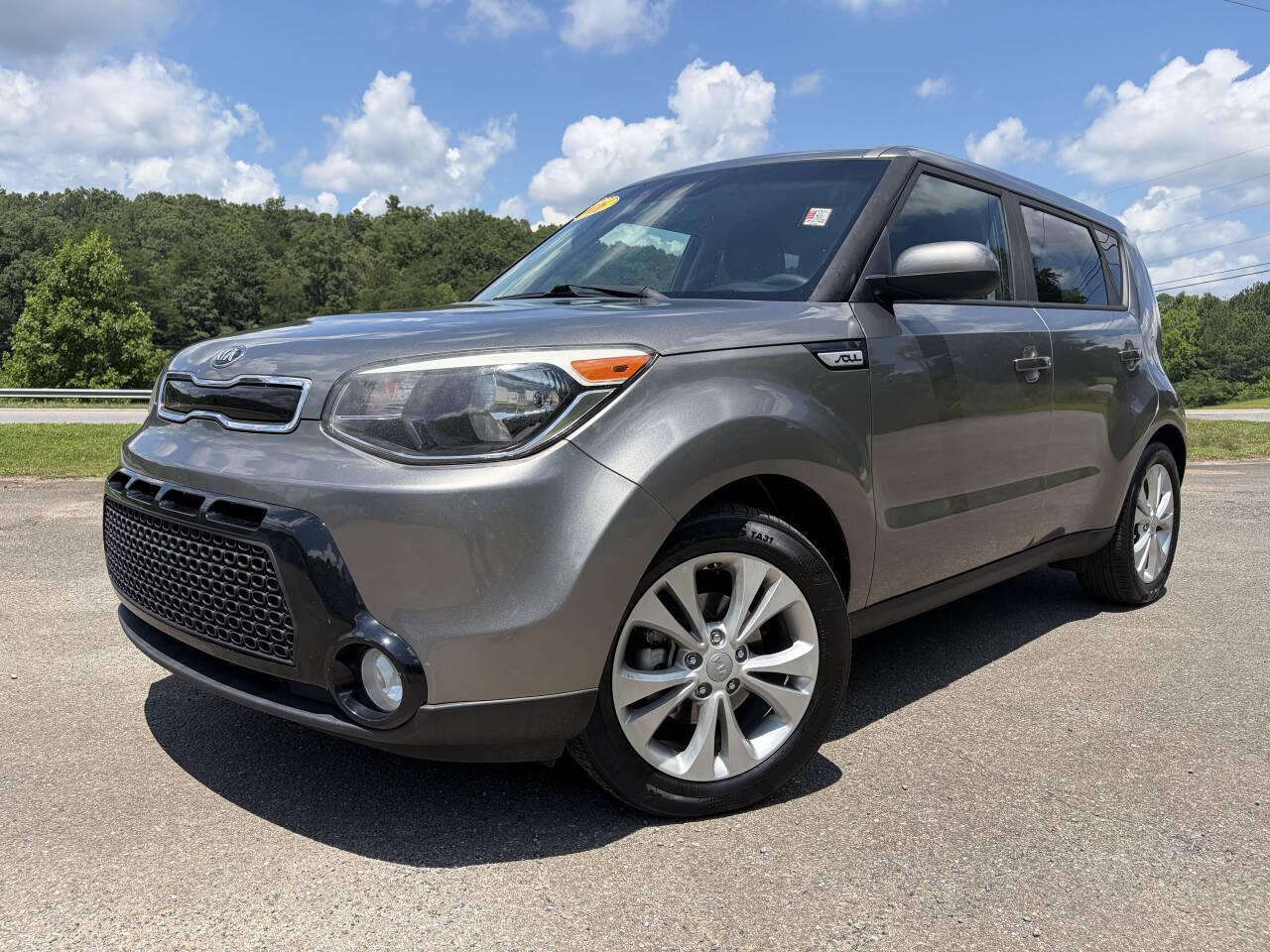 Gray 2016 Kia Soul + + 4dr Crossover 1
