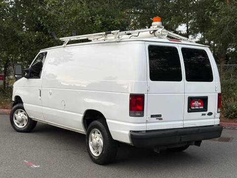 2012 Ford E-Series E-150