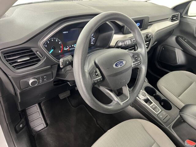 2022 Ford Escape S