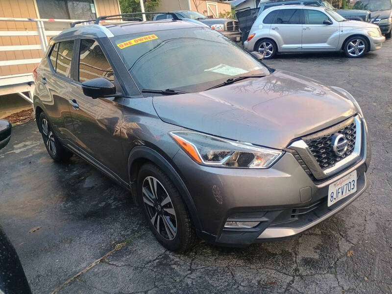 2018 Nissan Kicks SR