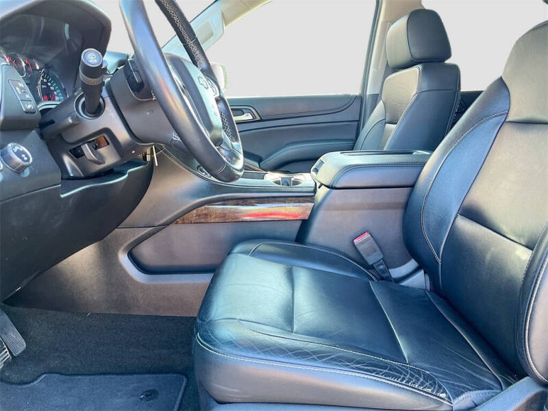 2017 Chevrolet Suburban LT