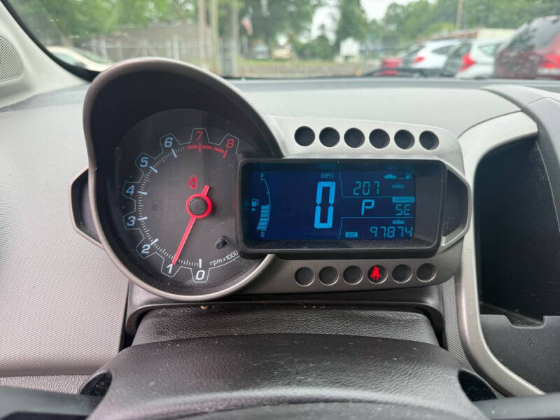 2015 Chevrolet Sonic LT Auto