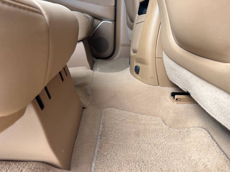 2017 Cadillac Escalade ESV Platinum