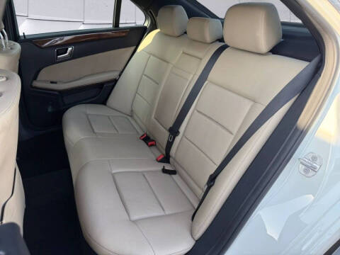 2010 Mercedes-Benz E-Class