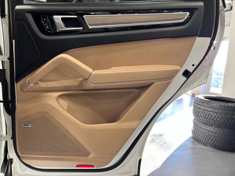 2019 Porsche Cayenne S