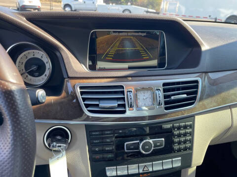 2014 Mercedes-Benz E-Class