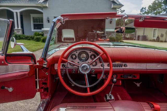 1957 Ford Thunderbird