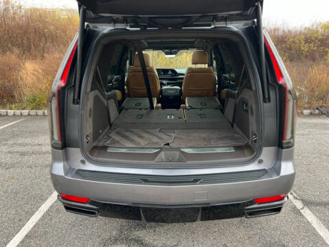 2021 Cadillac Escalade Sport