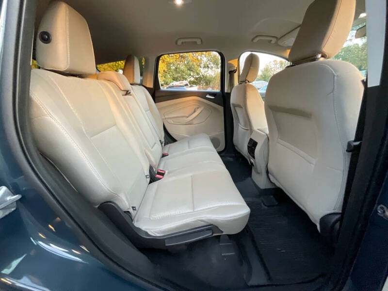 2019 Ford Escape SE