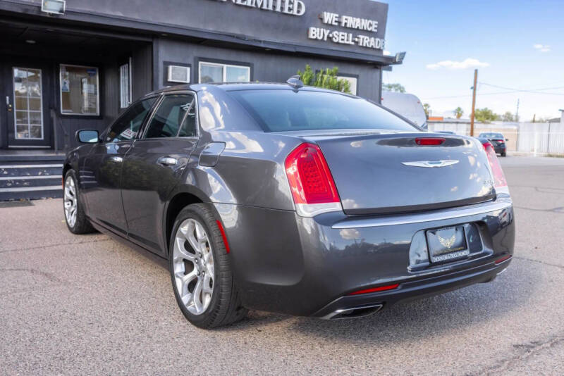 2017 Chrysler 300 C Platinum