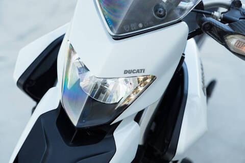 2013 Ducati Hypermotard 821